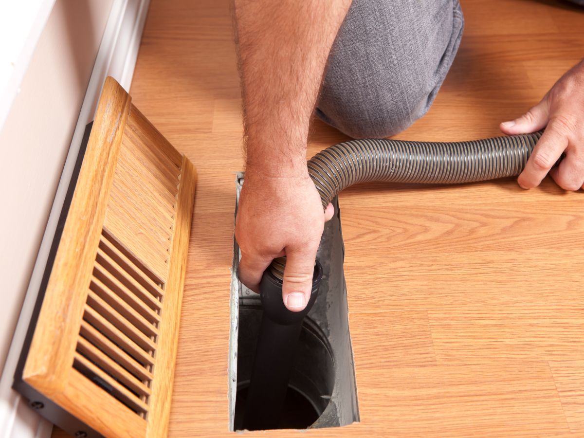 Air Duct Cleaning - Advantage Heating & Air